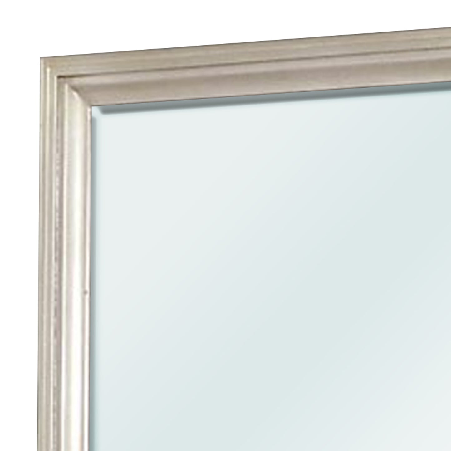 GOLVA Mirror in Silver finish