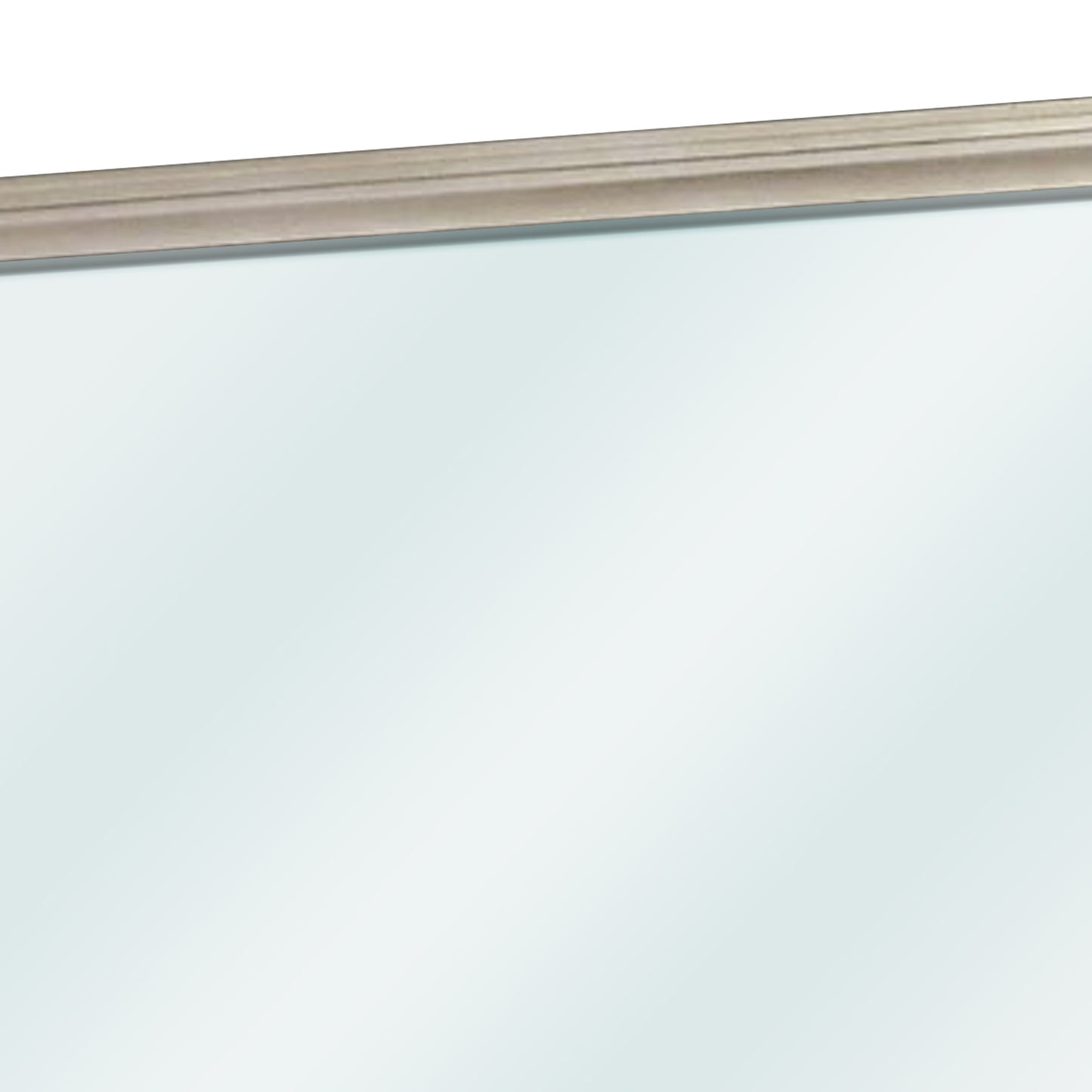 GOLVA Mirror in Silver finish