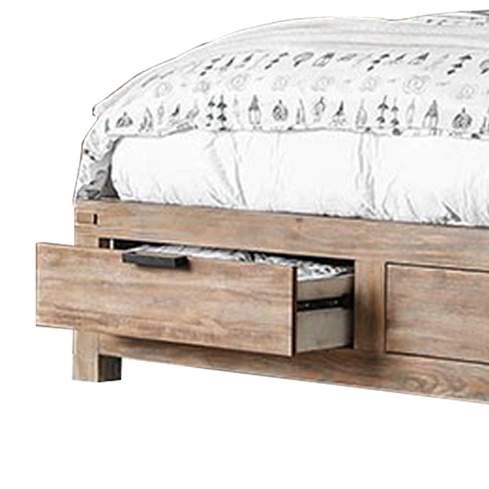 Wynton E.King Bed Weathered Light Oak