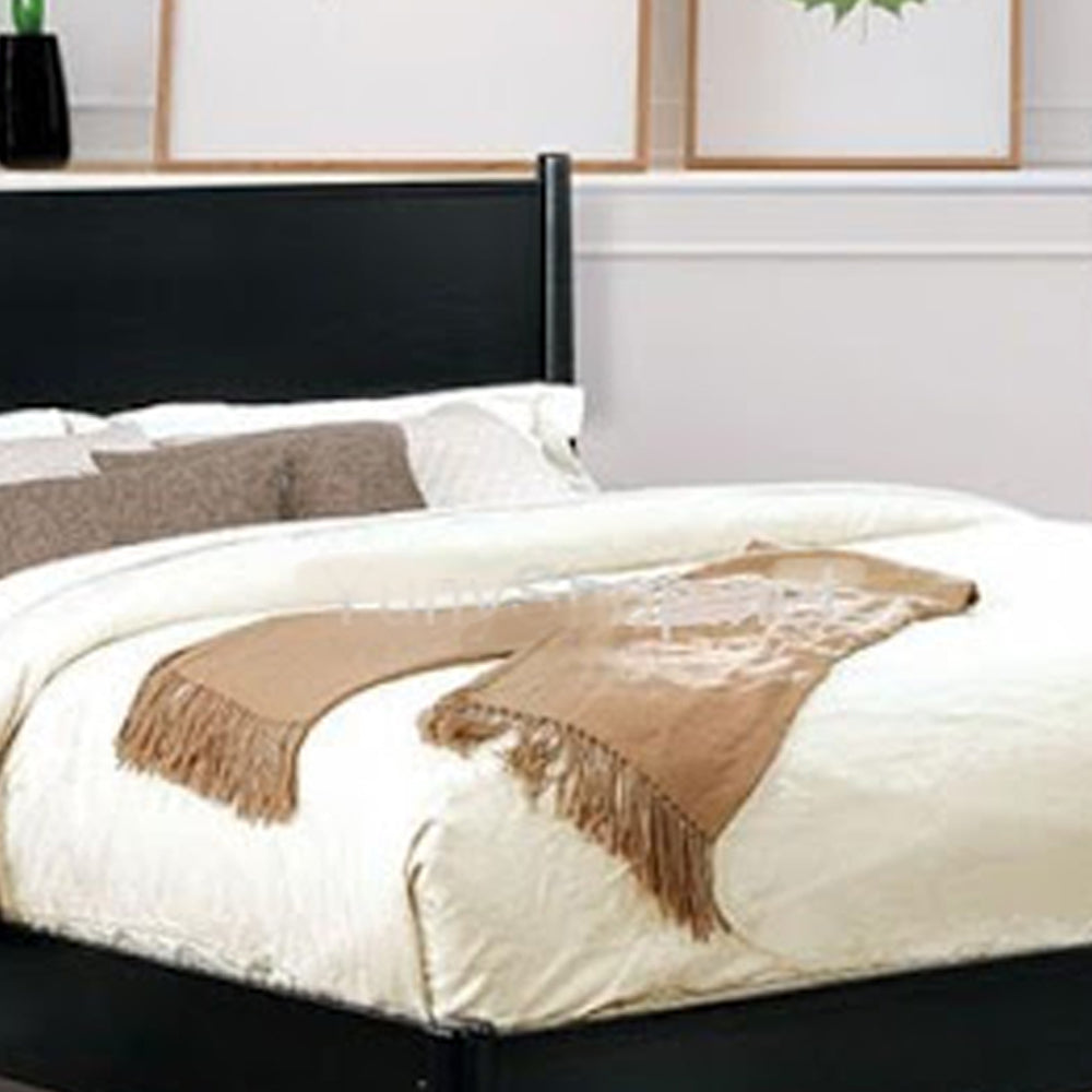 LENNART II E.King Bed Black